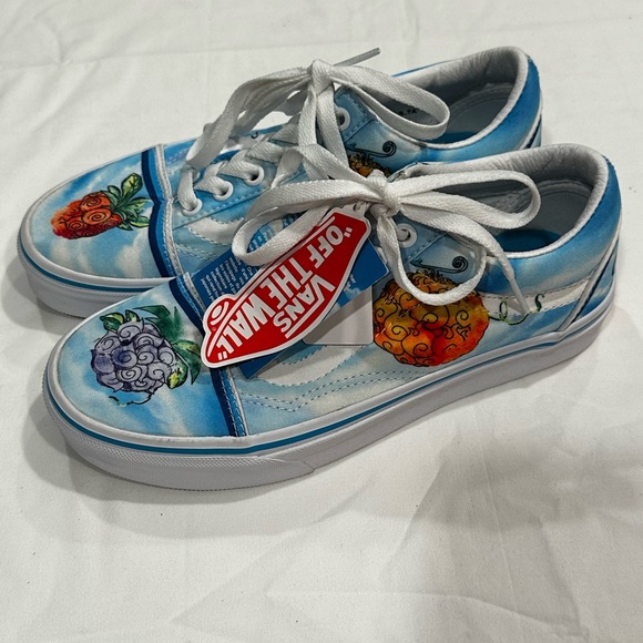 Vans Off The Wall Devil Fruit “One Piece” collaboration. - Picture 2 of 6